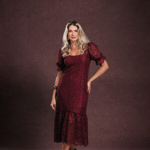 VESTIDO VANUSA DECOTE QUADRADO RENDA