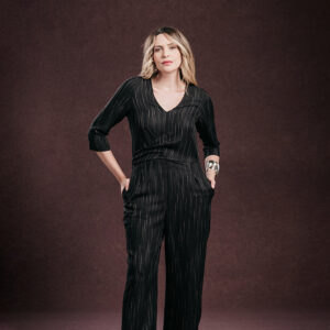 MACACAO INES DETALHE TRANSPASSADO FRENTE CREPE LISTRADO