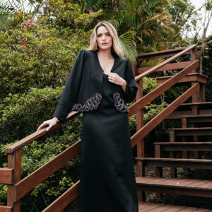 CONJUNTO MARCELA BLASER BORDADO BARRA E VESTIDO EM CREPE ALFAIATARIA